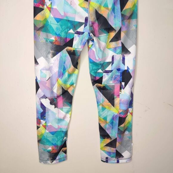 Athleta Girl High Rise Chit Chat Capri Tight Multicolor Geometric - Picture 10 of 11